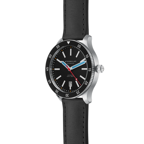 Marus 2.0 black red Hybrid — three-quarter view