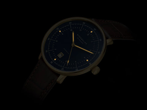 Hamburg Edition Marine luminous dial illuminated